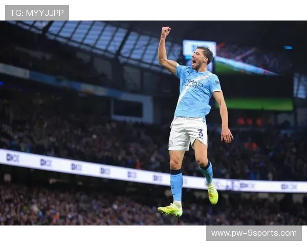 曼城边路4人配合，福登斩破防线精准抽射得分